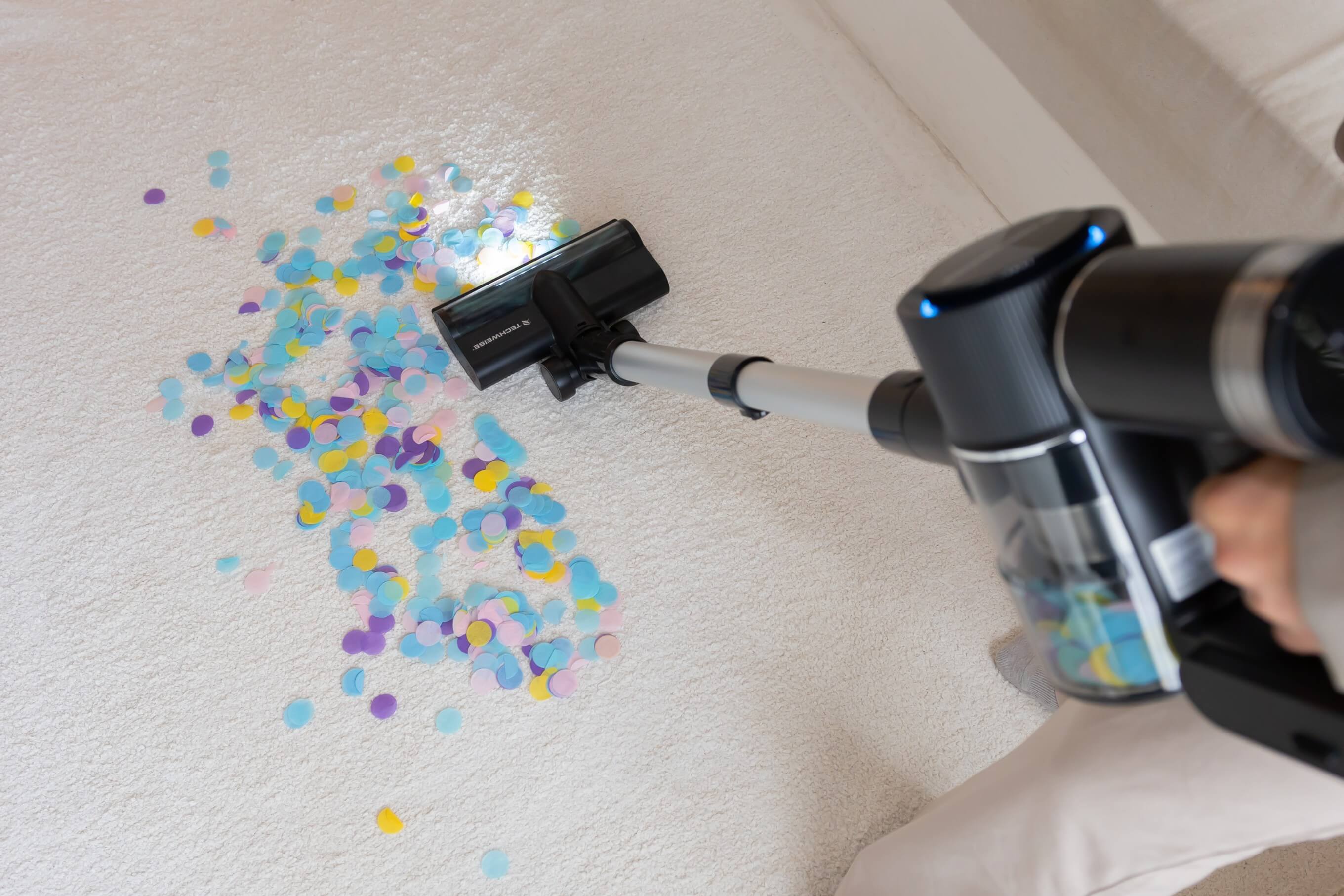 TV1 Cordless Steel Vacuum Cleaner | 90 minutes battery life