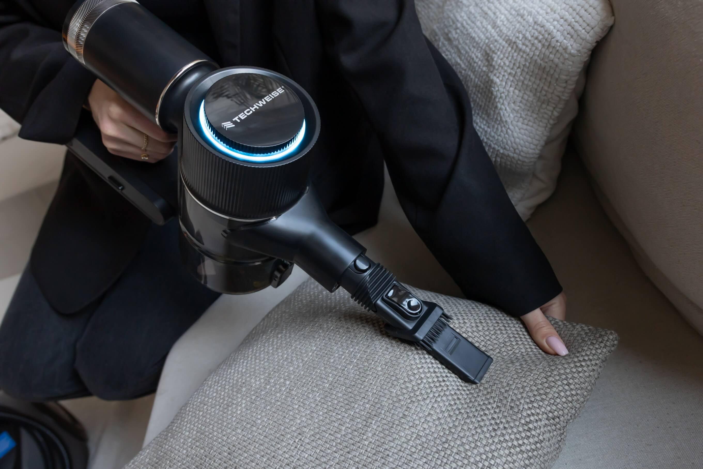 TV1 Cordless Steel Vacuum Cleaner | 90 minutes battery life